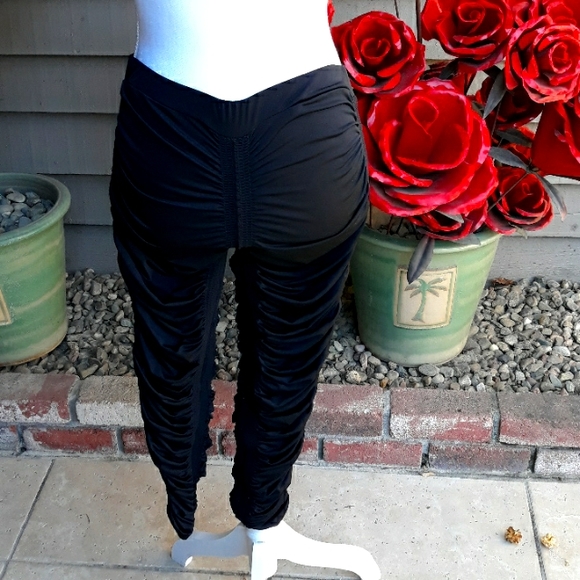 Hollywood Yoga Pants